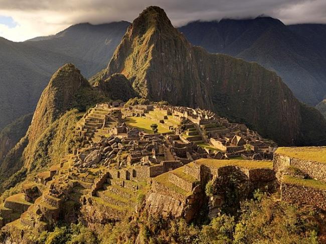 Израильские компании начинают операцию по спасению туристов в Перу