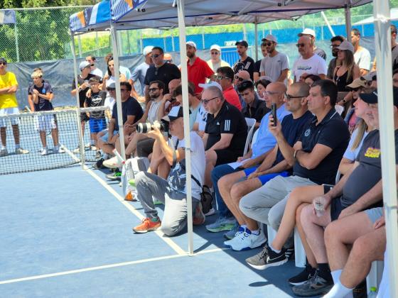 Иерусалимский образовательно-теннисный центр открыл сад в память о майоре Давиде Шакури