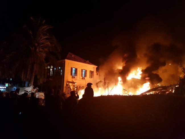 Обстрелы на севере Израиля: сбитый дрон вызвал пожар в Нагарии
